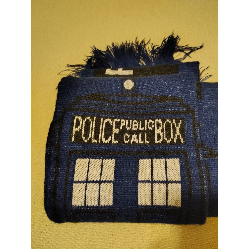 Doctor Who BBC TARDIS Police Public Call Box Blue Knit Scarf Fringe Cosplay Fan